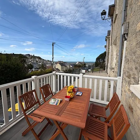 Semesterbostad Bleu Charmante Maison Vue Et Mer, Belle Terrasse, A 5 Mn A Pied Du Centre De En Bessin, Proche De Bayeux Et Omaha *