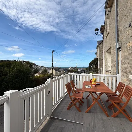 Σπίτι διακοπών Port Bleu Charmante Maison Bien Equipee Vue Port Et Mer, Belle Terrasse, 2 Chambres, 2 Wc, 1 Sdb , A 5 Mn A Pied Du Centre De Port En Bessin, Proche De Bayeux Et Omaha Beach *
