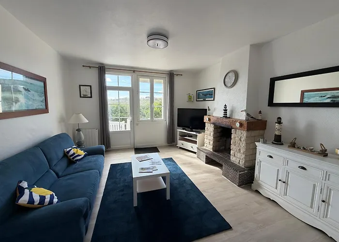 Bleu Charmante Maison Vue Et Mer, Belle Terrasse, A 5 Mn A Pied Du Centre De En Bessin, Proche De Bayeux Et Omaha Port-en-Bessin-Huppain