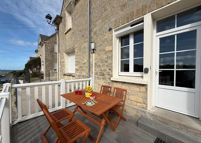 Semesterbostad Bleu Charmante Maison Vue Et Mer, Belle Terrasse, A 5 Mn A Pied Du Centre De En Bessin, Proche De Bayeux Et Omaha