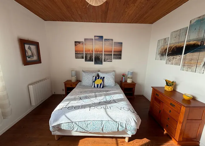 Bleu Charmante Maison Vue Et Mer, Belle Terrasse, A 5 Mn A Pied Du Centre De En Bessin, Proche De Bayeux Et Omaha * Port-en-Bessin-Huppain