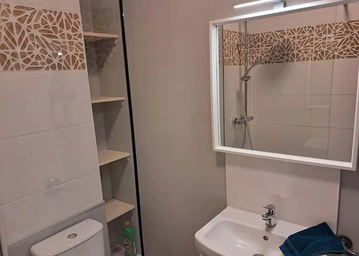 Bleu Charmante Maison Vue Et Mer, Belle Terrasse, A 5 Mn A Pied Du Centre De En Bessin, Proche De Bayeux Et Omaha Semesterbostad